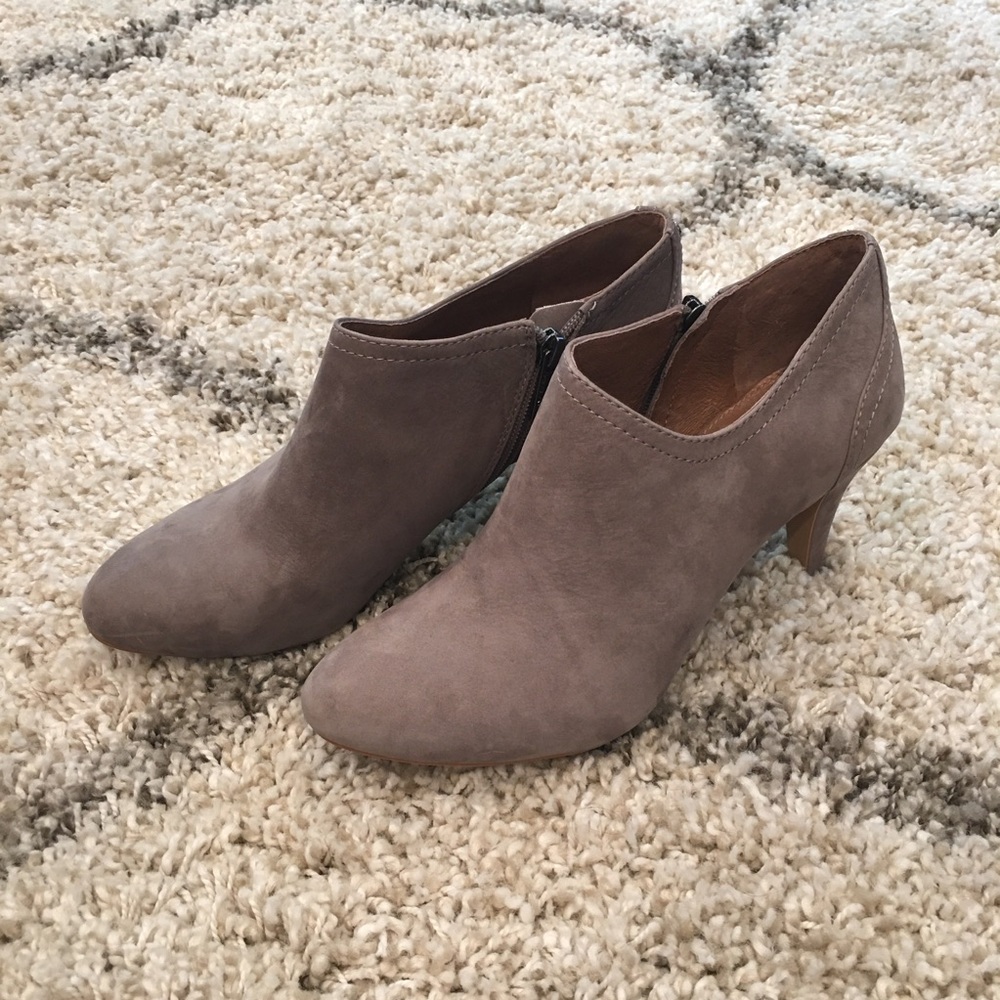 Vince Camuto booties
